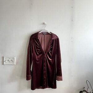 Elegant Velvet Mini Dress in Rich Burgundy